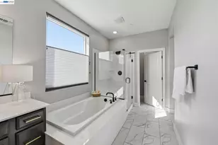 2965 Hazel Gaze St, Sacramento, CA 95833 - Photo 35