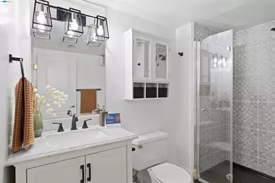 500 N St #205, Sacramento, CA 95814 - Photo 21