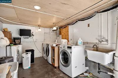 7333 Sunkist Dr, Oakland, CA 94605 - Photo 55