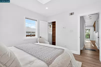 7333 Sunkist Dr, Oakland, CA 94605 - Photo 31