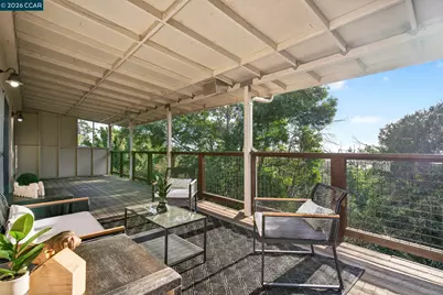 7333 Sunkist Dr, Oakland, CA 94605 - Photo 35