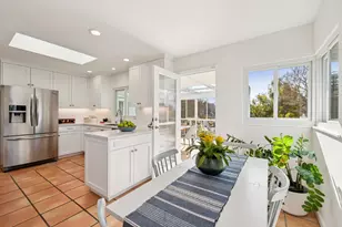 6254 Girvin Dr, Oakland, CA 94611 - Photo 13