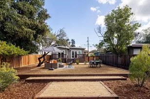 1360 Acton St, Berkeley, CA 94706 - Photo 39