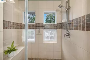 372 Borica Dr, Danville, CA 94526 - Photo 17