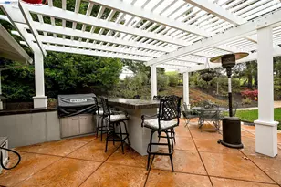 372 Borica Dr, Danville, CA 94526 - Photo 27