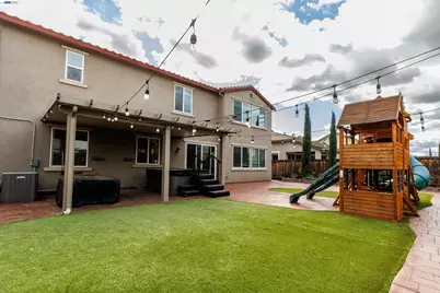 967 Dainty Ave, Brentwood, CA 94513 - Photo 35