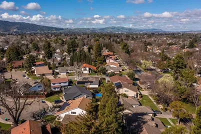 4452 Del Valle Pkwy, Pleasanton, CA 94566 - Photo 31