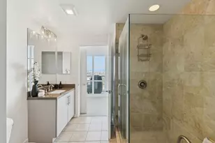 222 Broadway, Oakland, CA 94607 - Photo 23