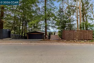 7875 Skyline Blvd, Oakland, CA 94611 - Photo 55