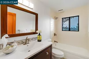 7875 Skyline Blvd, Oakland, CA 94611 - Photo 29