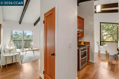 7875 Skyline Blvd, Oakland, CA 94611 - Photo 5