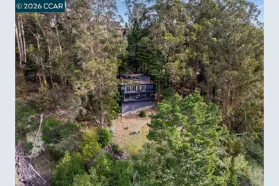 7875 Skyline Blvd, Oakland, CA 94611 - Photo 45