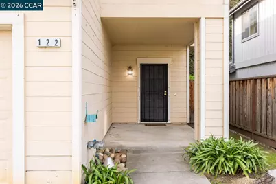 122 Bridgeview Ct, Crockett, CA 94525 - Photo 3