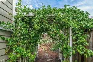 2761 Martin Luther King Jr Ave, Richmond, CA 94804 - Photo 37