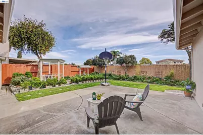 6364 Honeysuckle Dr, Newark, CA 94560 - Photo 25