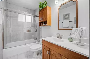 6364 Honeysuckle Dr, Newark, CA 94560 - Photo 21