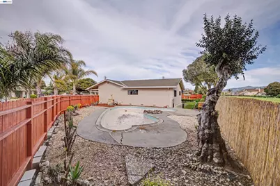 6364 Honeysuckle Dr, Newark, CA 94560 - Photo 33