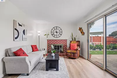 6364 Honeysuckle Dr, Newark, CA 94560 - Photo 15