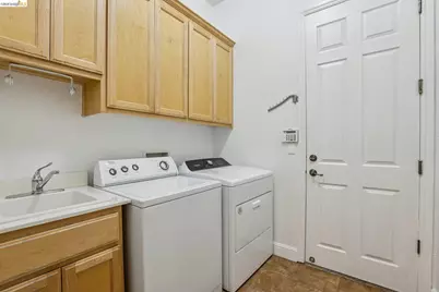 5227 Ramsdell Court, Antioch, CA 94531 - Photo 37