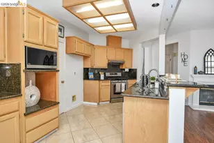 2236 Newport Ct, Discovery Bay, CA 94505 - Photo 5