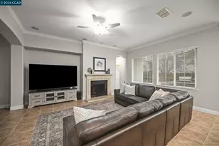 400 Marsanne Ct, Danville, CA 94506 - Photo 17