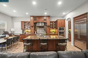 400 Marsanne Ct, Danville, CA 94506 - Photo 9