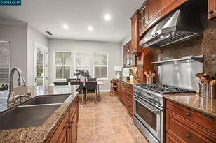 400 Marsanne Ct, Danville, CA 94506 - Photo 13