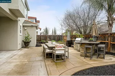 400 Marsanne Ct, Danville, CA 94506 - Photo 37