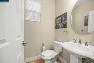 400 Marsanne Ct, Danville, CA 94506 - Photo 19