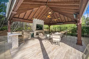 131 Pebble Ln, Alamo, CA 94507 - Photo 33