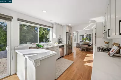 131 Pebble Ln, Alamo, CA 94507 - Photo 13