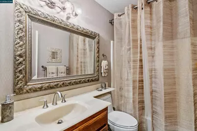 1417 Stonehedge Dr, Pleasant Hill, CA 94523 - Photo 23