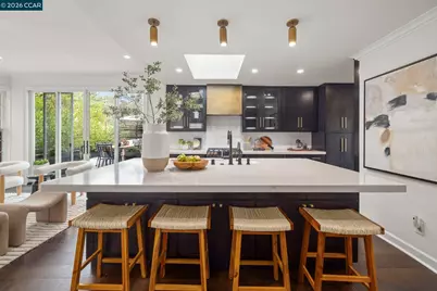 1537 Arbutus Drive, Walnut Creek, CA 94595 - Photo 11