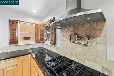 4337 Scenic Ave, Pittsburg, CA 94565 - Photo 9