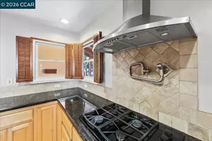 4337 Scenic Ave, Pittsburg, CA 94565 - Photo 9