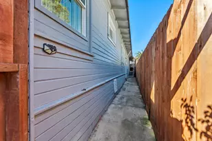 1433 56th Ave, Oakland, CA 94621 - Photo 7