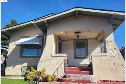 1715 87th Ave, Oakland, CA 94621 - Photo 1