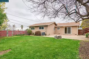 300 College Ave, Vallejo, CA 94589 - Photo 21