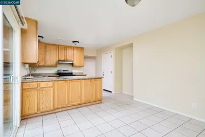 300 College Ave, Vallejo, CA 94589 - Photo 5
