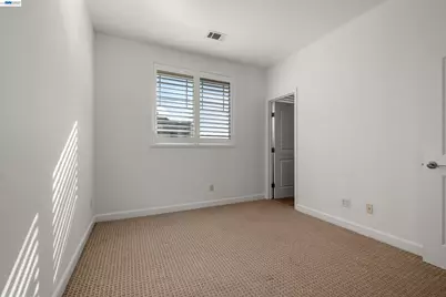 651 Macarthur Blvd, San Leandro, CA 94577 - Photo 25