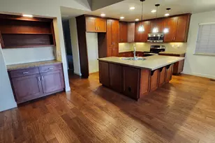 18033 Columbia Dr, Castro Valley, CA 94552 - Photo 7