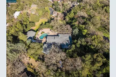 300 Oak View Ter, Danville, CA 94526 - Photo 7