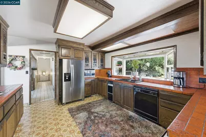 300 Oak View Ter, Danville, CA 94526 - Photo 25