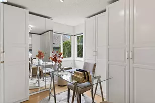 137 Parfait Ln, Alameda, CA 94502 - Photo 27