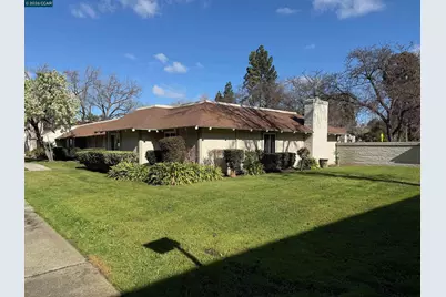 825 Oak Grove Rd #17, Concord, CA 94518 - Photo 1