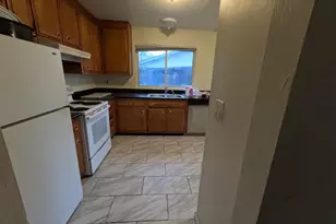 2121 Apricot Ct, Pittsburg, CA 94565 - Photo 7