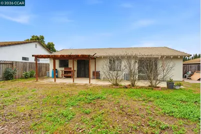 8314 New York Dr, Stockton, CA 95210 - Photo 39