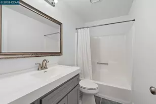 8314 New York Dr, Stockton, CA 95210 - Photo 33