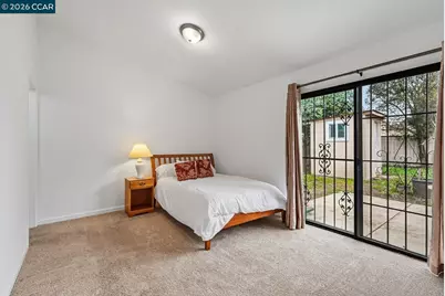 8314 New York Dr, Stockton, CA 95210 - Photo 23