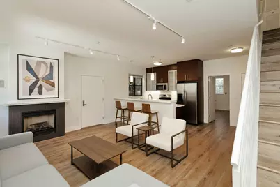 1565 32nd Street #4, Oakland, CA 94608 - Photo 3